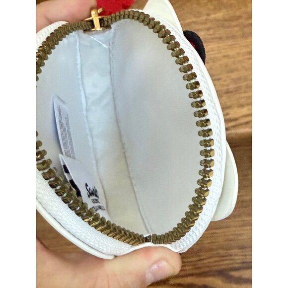 NWOT - Hello Kitty Coin Pouch - Picture 6 of 11